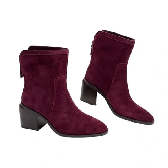 Vince Camuto Kortimy Suede Boots 9W | Water-Repellent Mid Shaft Syrah - Picture 1 of 8